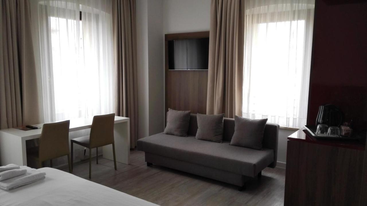 בלונו Albergo Delle Alpi מראה חיצוני תמונה
